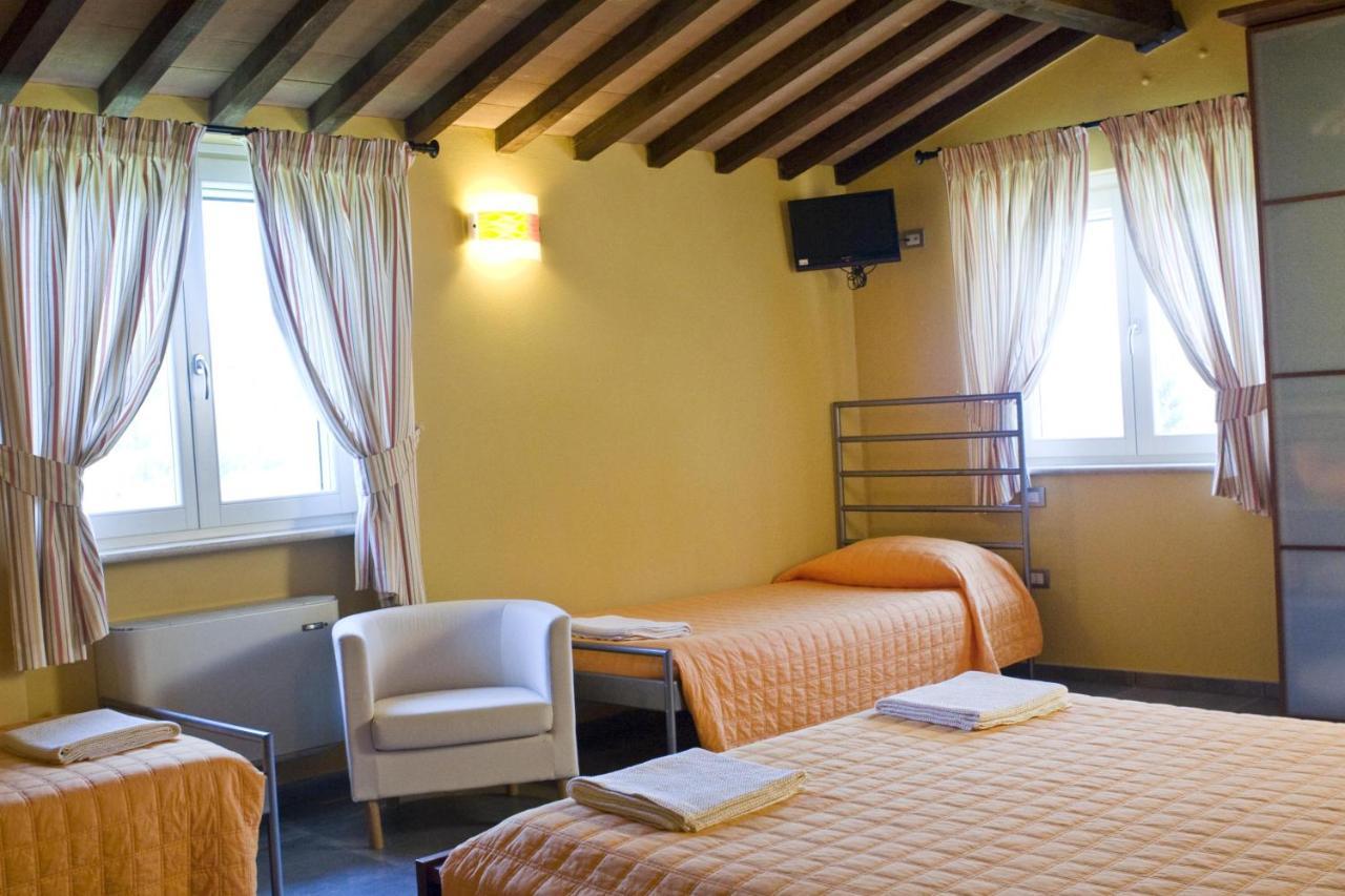 Relax Cottage Valtopina Luaran gambar