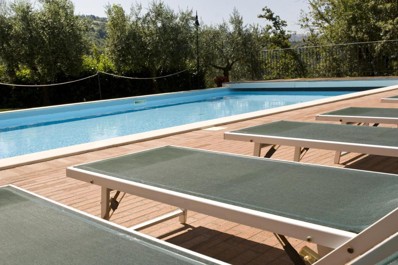 Relax Cottage Valtopina Luaran gambar